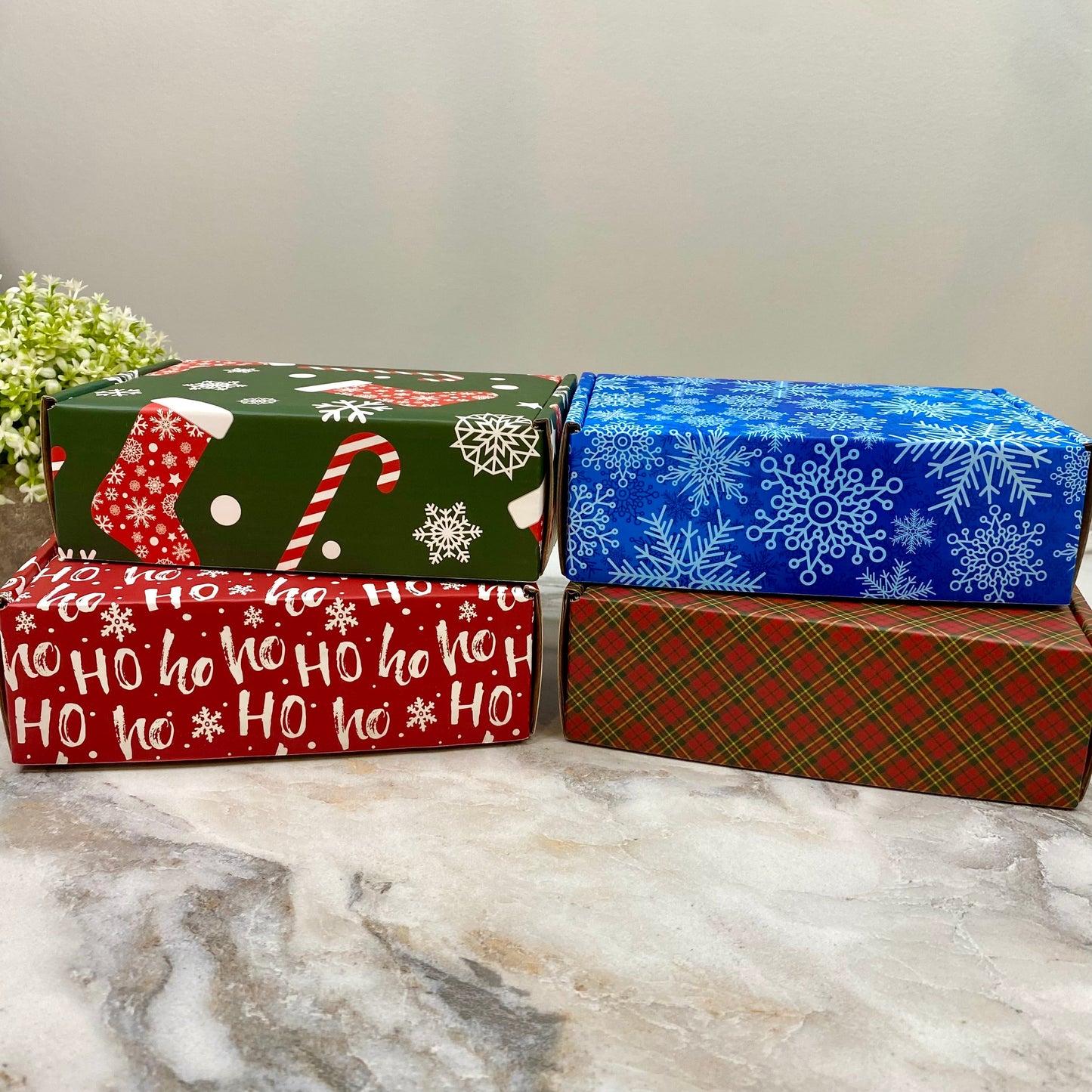 Christmas Gift Box with Crinkle Paper - Small