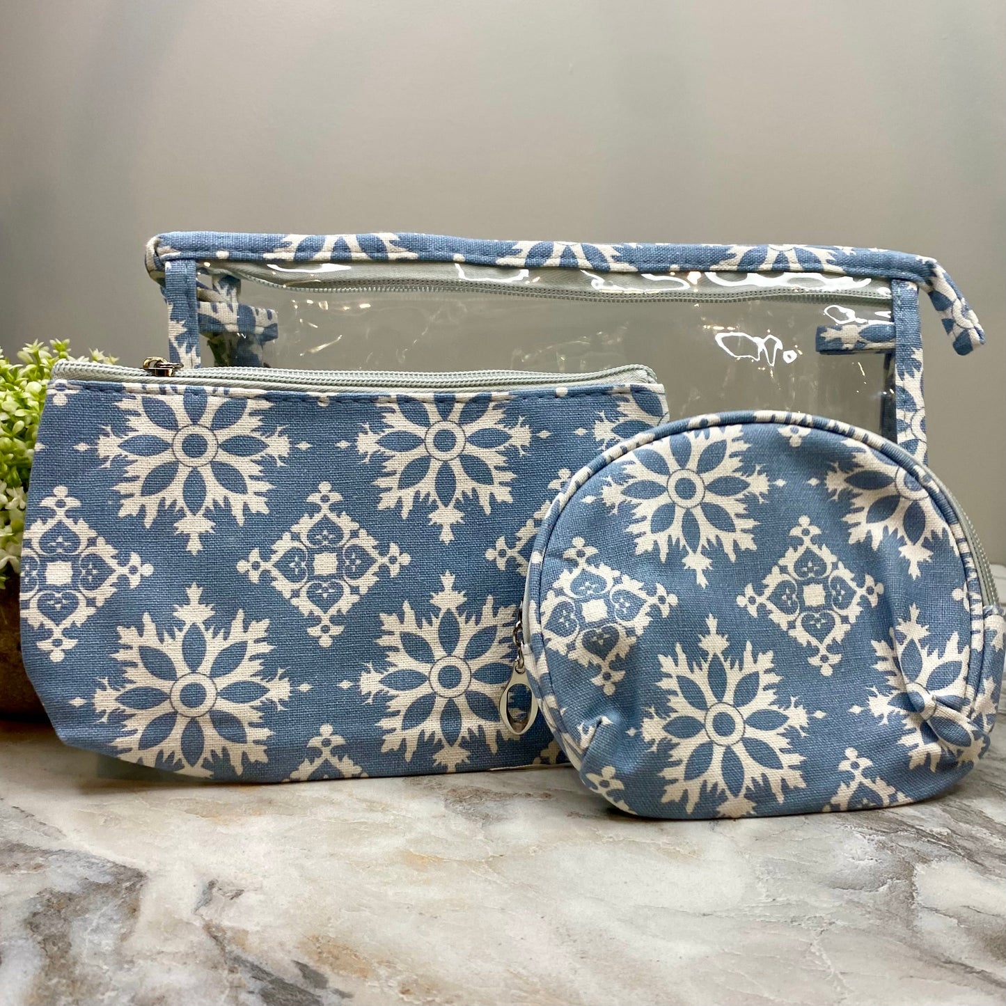 Trio Set Pouch + Clamshell - Snowflake