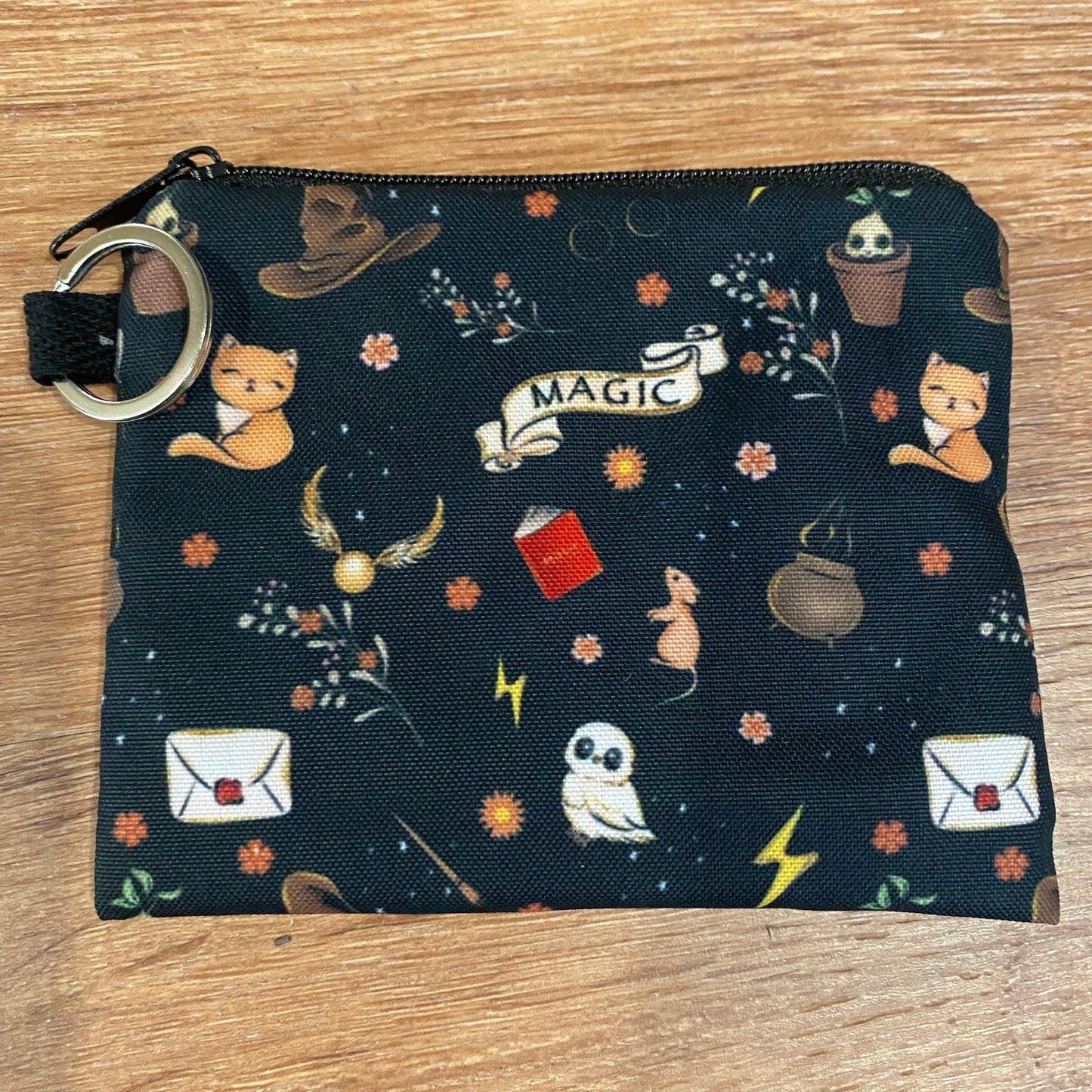 Mini Pouch - Magic Black Background